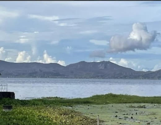 塔尔火山一天142次地震